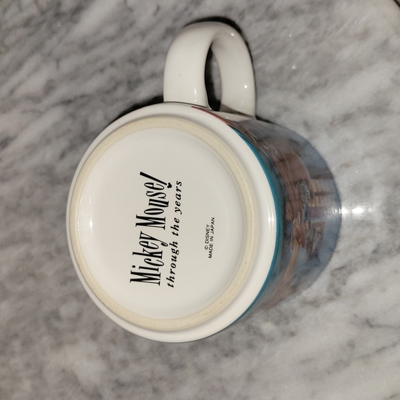 Vintage | Mickey Mouse! Through the Years Disney Mug | Japan - Picture 11 of 11